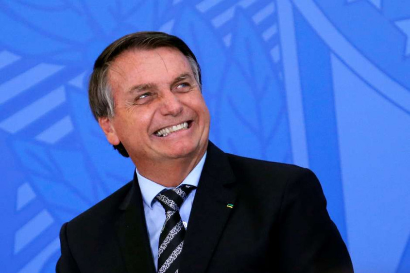 Vazamento Expõe Celular de Bolsonaro e Outros Milhões