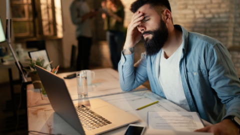 Os erros mais comuns que causam falhas na internet empresarial